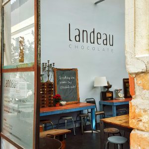 Landeau-Chocolate-interior---LX-Factory-Lisbon