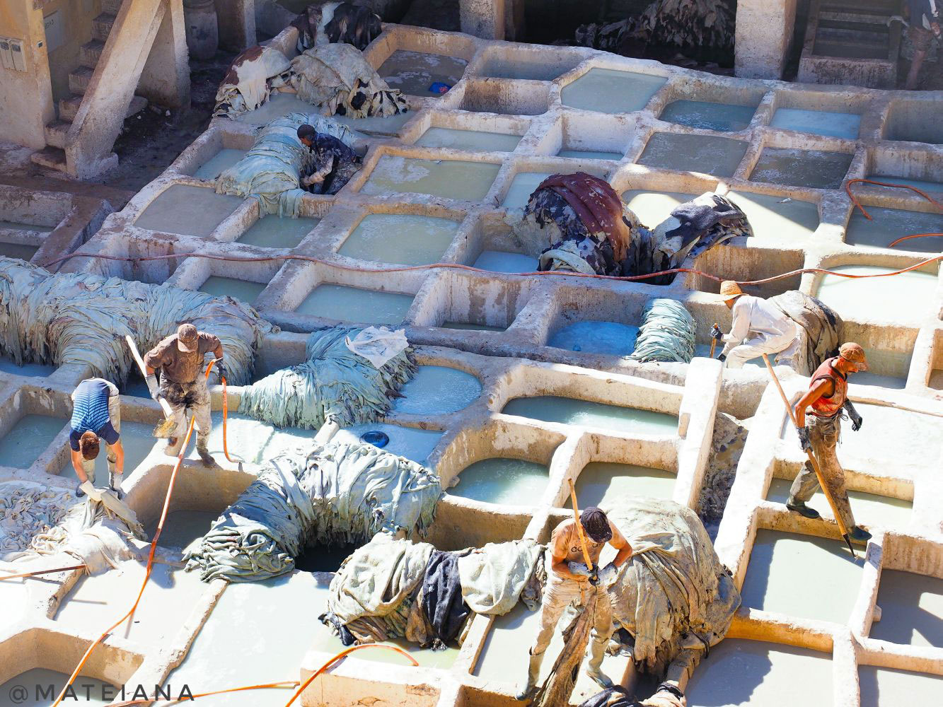 Fez-Travel-Guide---Fez-Tannery-Morocco