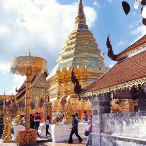 Golden-Stupa-at-Wat-Phra-That-Doi-Suthep