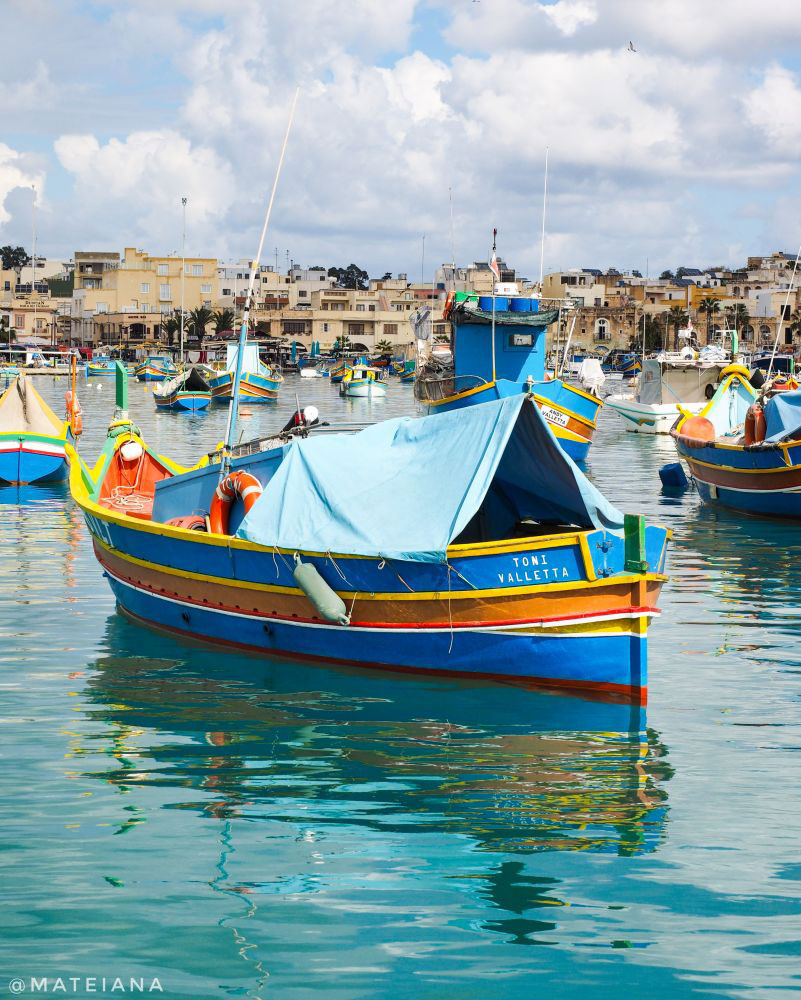 Luzzu---Colorful-Maltese-Fishing-Boat---in-Marsaxlokk