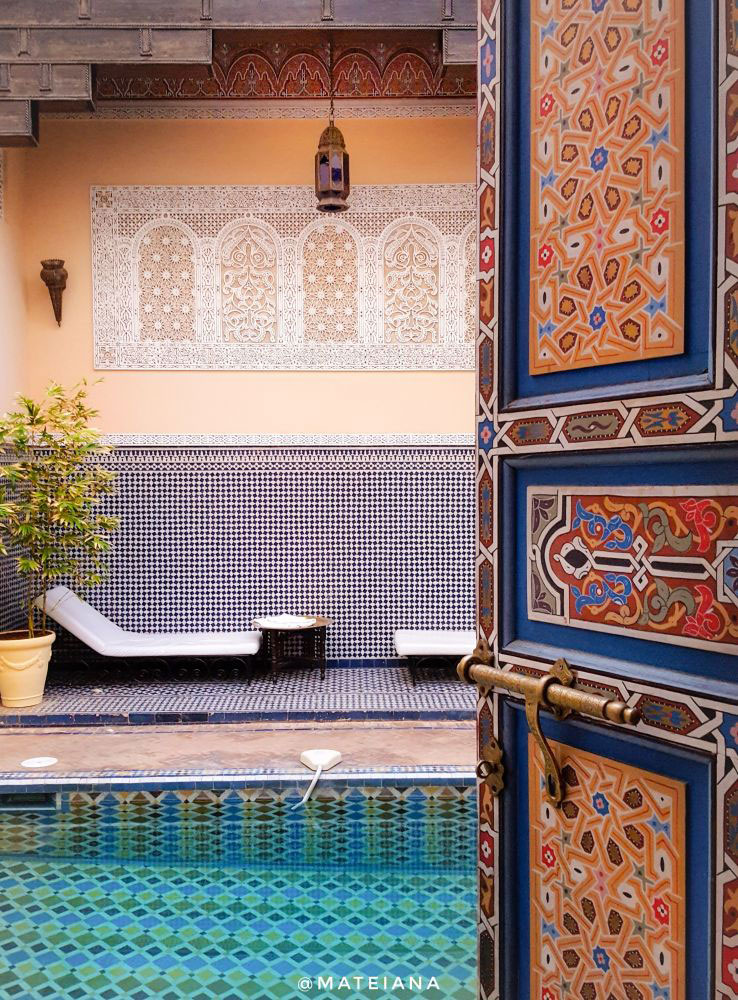 Riad-Fes-Baraka---pool-and-Berber-door